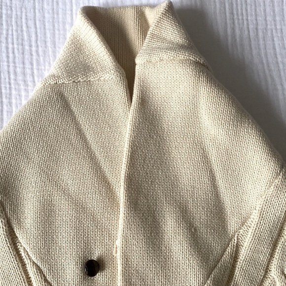 GANT Chunky Shawl Collar Cable Knit Cotton Cardigan - Picture 6 of 7